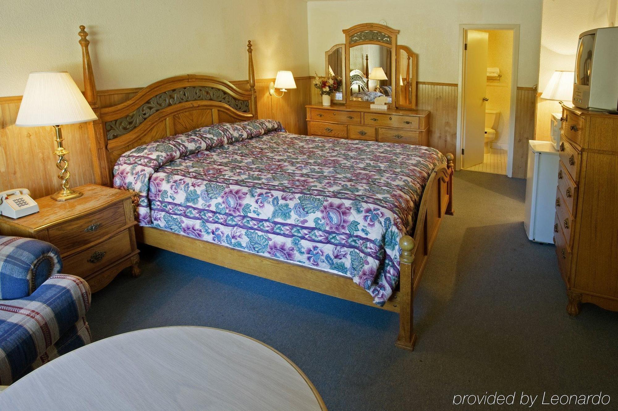 Americas Best Value Inn - Chesapeake Habitación foto